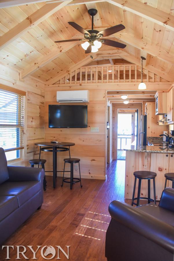 Tryon Resort Mill Spring Εξωτερικό φωτογραφία