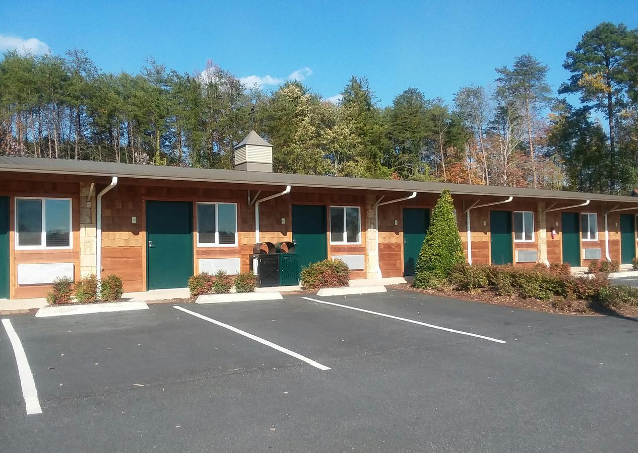 Tryon Resort Mill Spring Εξωτερικό φωτογραφία